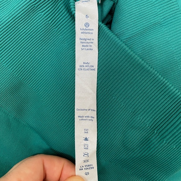 LULULEMON - In The Flow Crop II - Heathered Forage Teal - Picture 7 of 10